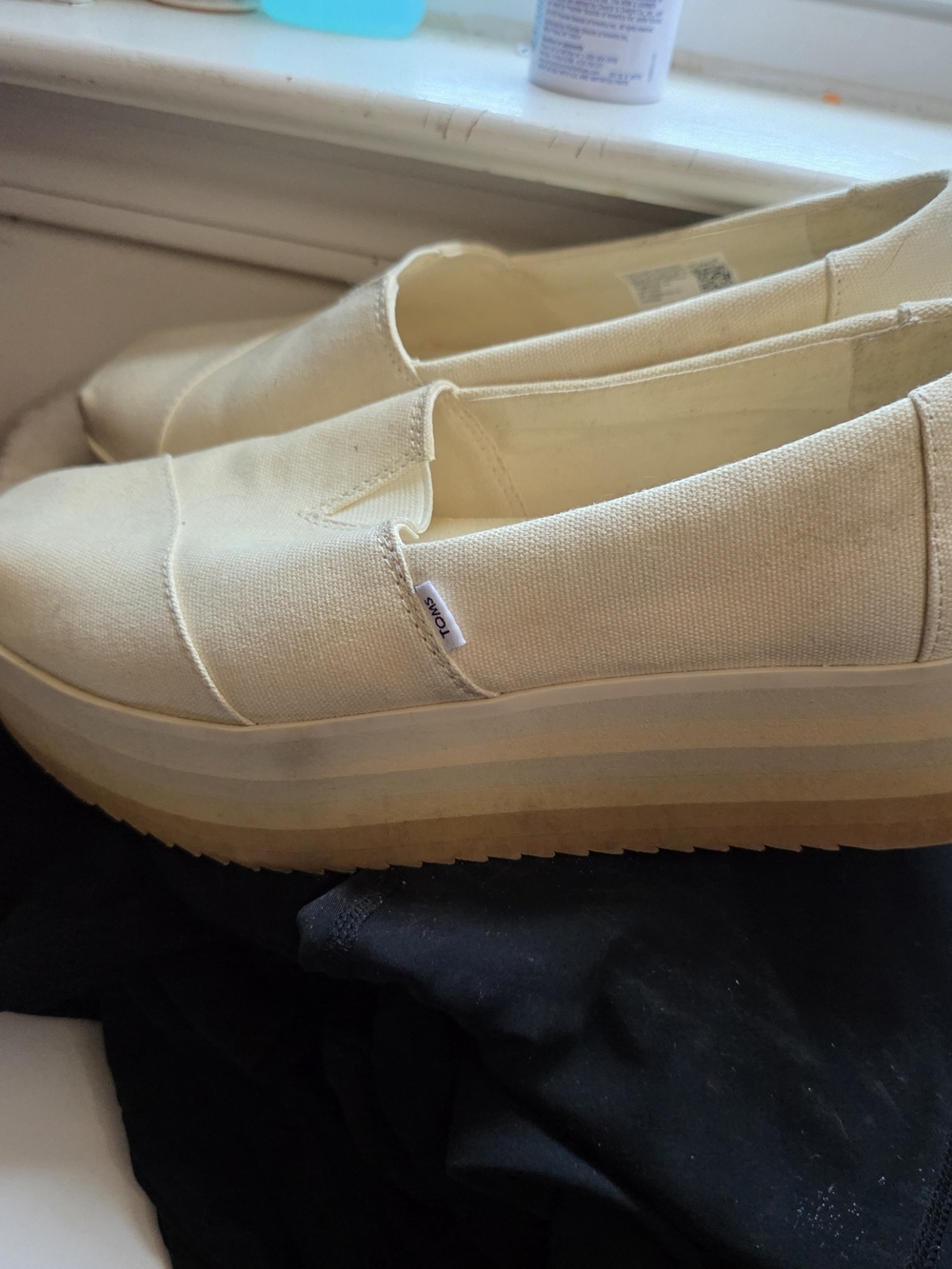 TOMS Women's Platform Slip-On in Beige Canvas